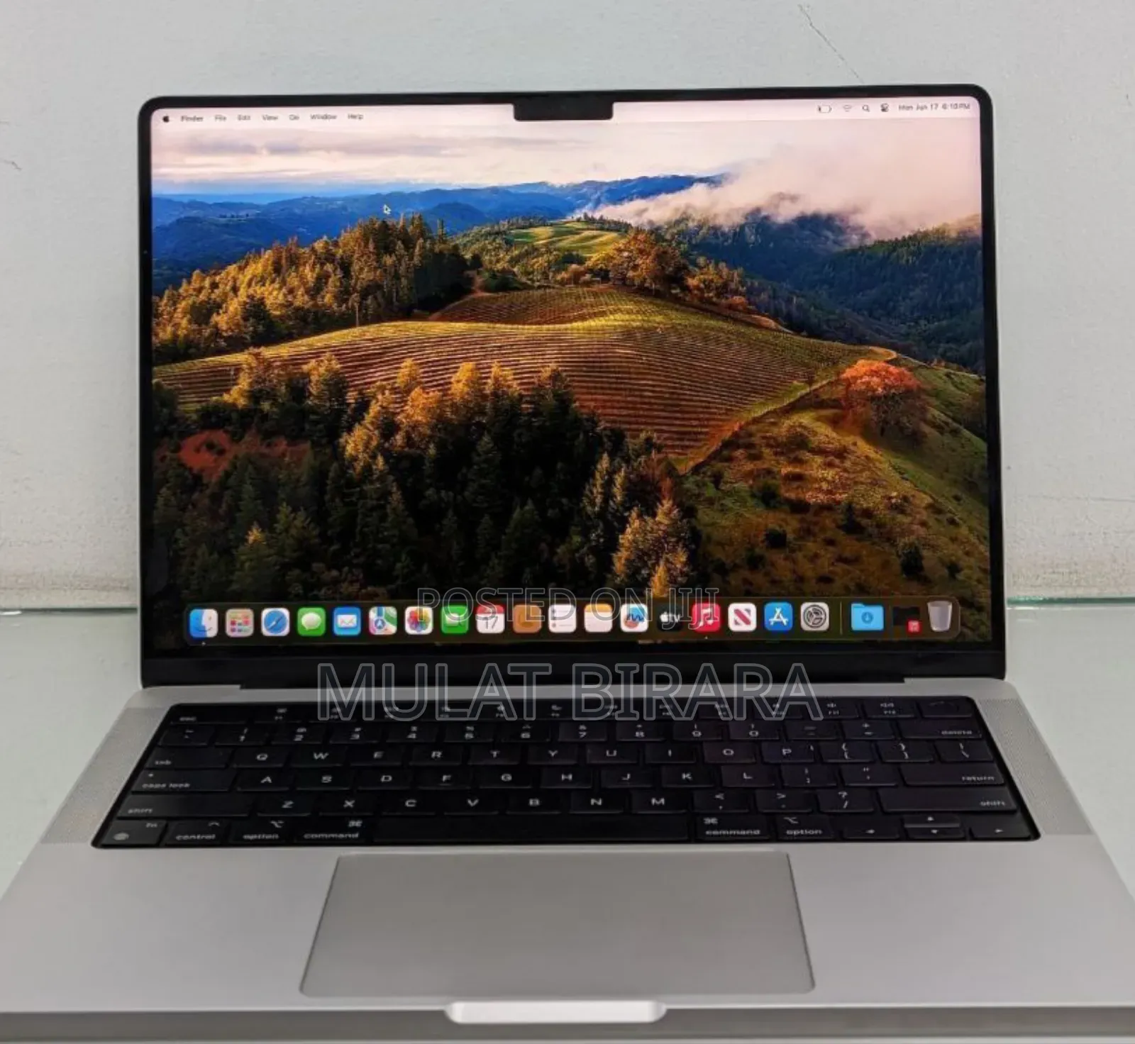 New Laptop Apple MacBook Pro M1 16GB Intel Core I5 SSD 1T