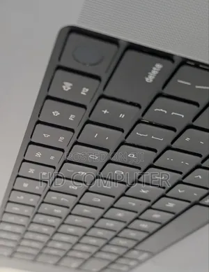 New Laptop Apple MacBook Pro M1 16GB Apple M1 Pro SSD 1T