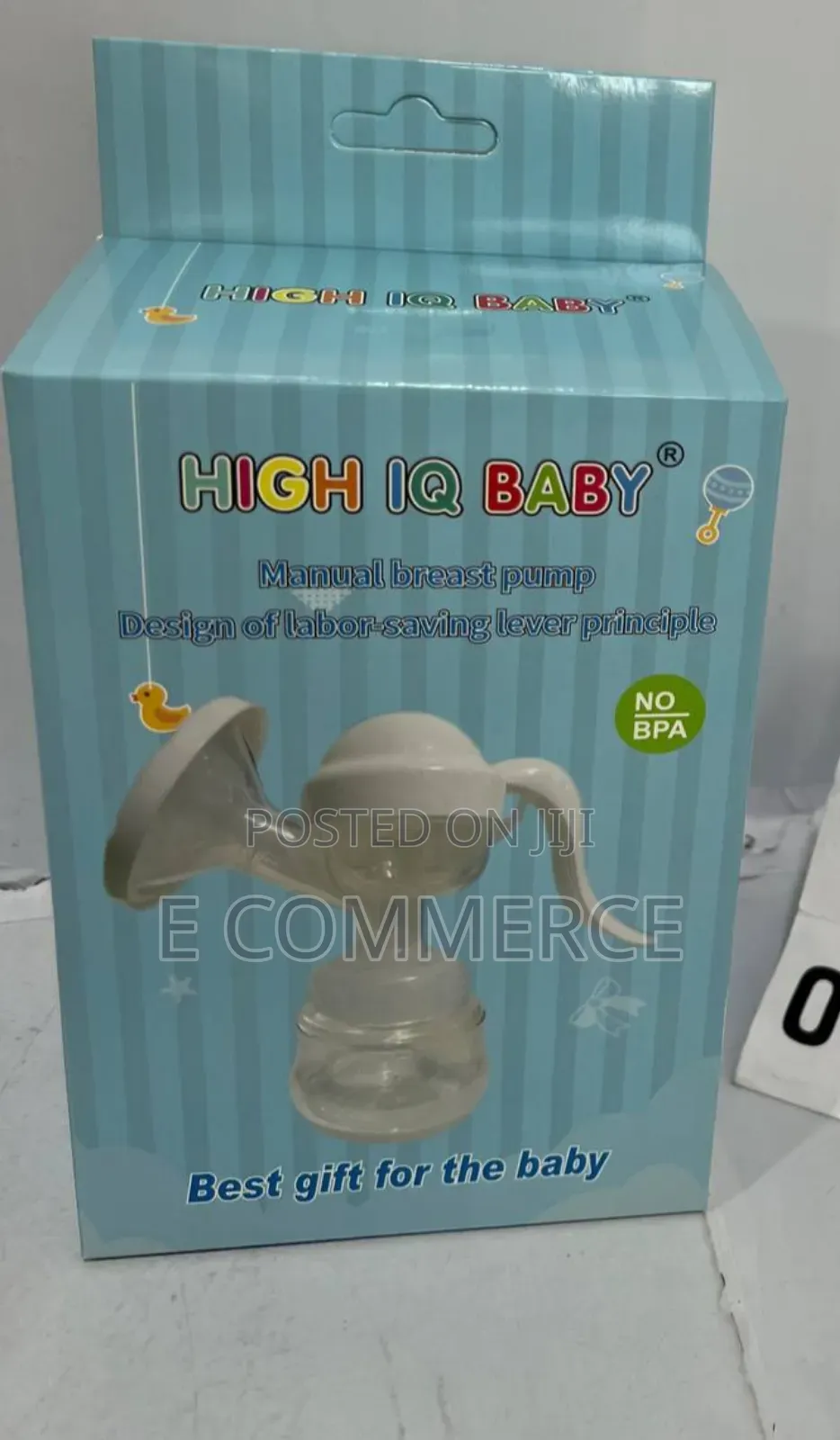 1ማንዋል የጡት ማለብያ ከተቀያሪ የጡጦ ጫፍ ጋር