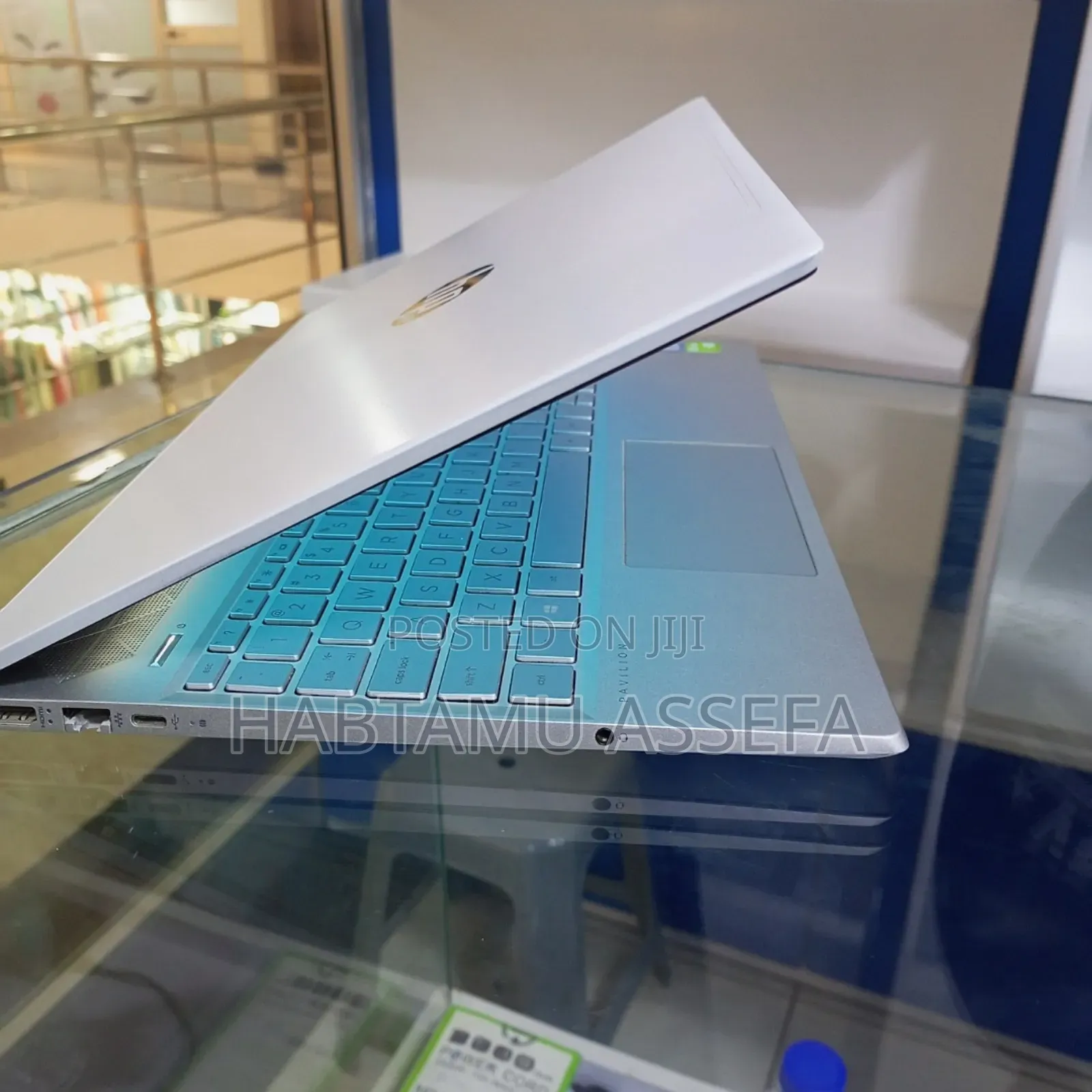 New Laptop HP Pavilion 10 16GB Intel Core I5 SSD 512GB