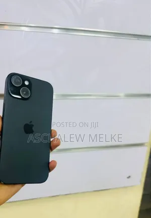 Apple iPhone 15 128 GB