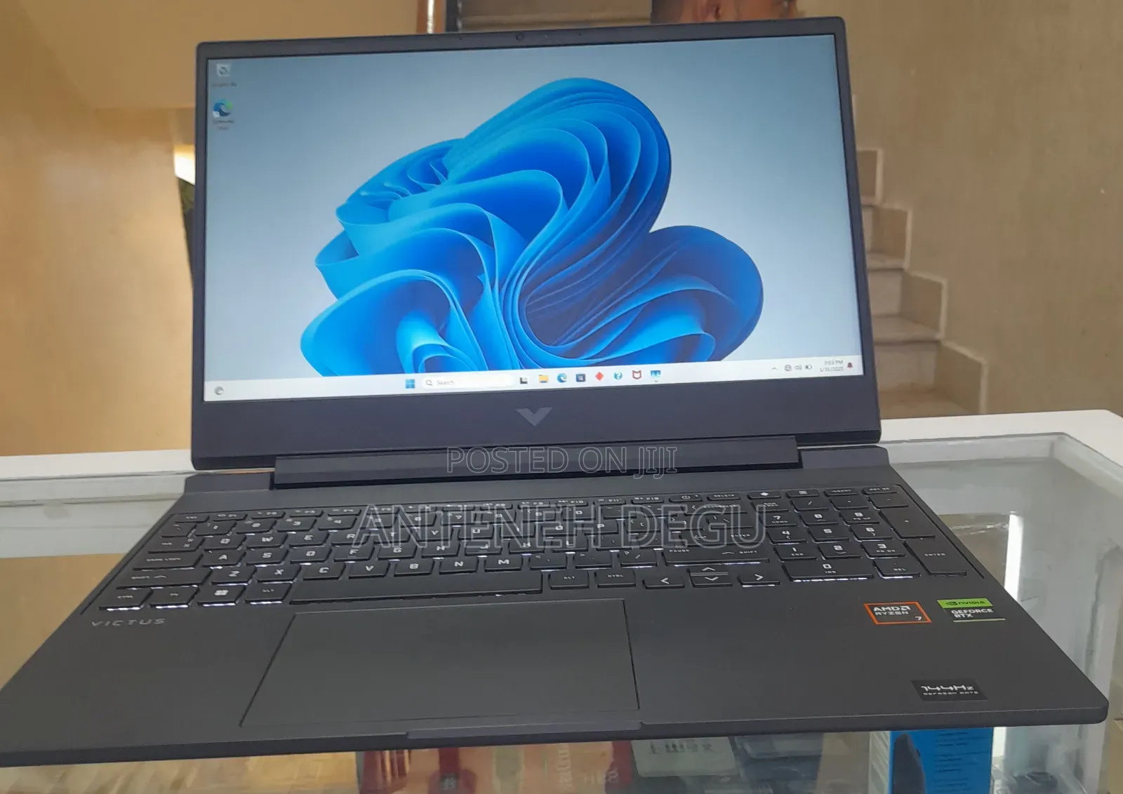 New Laptop HP Victus 16 16GB AMD Ryzen 7 SSD 1T