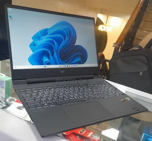 New Laptop HP Victus 16 16GB AMD Ryzen 7 SSD 1T