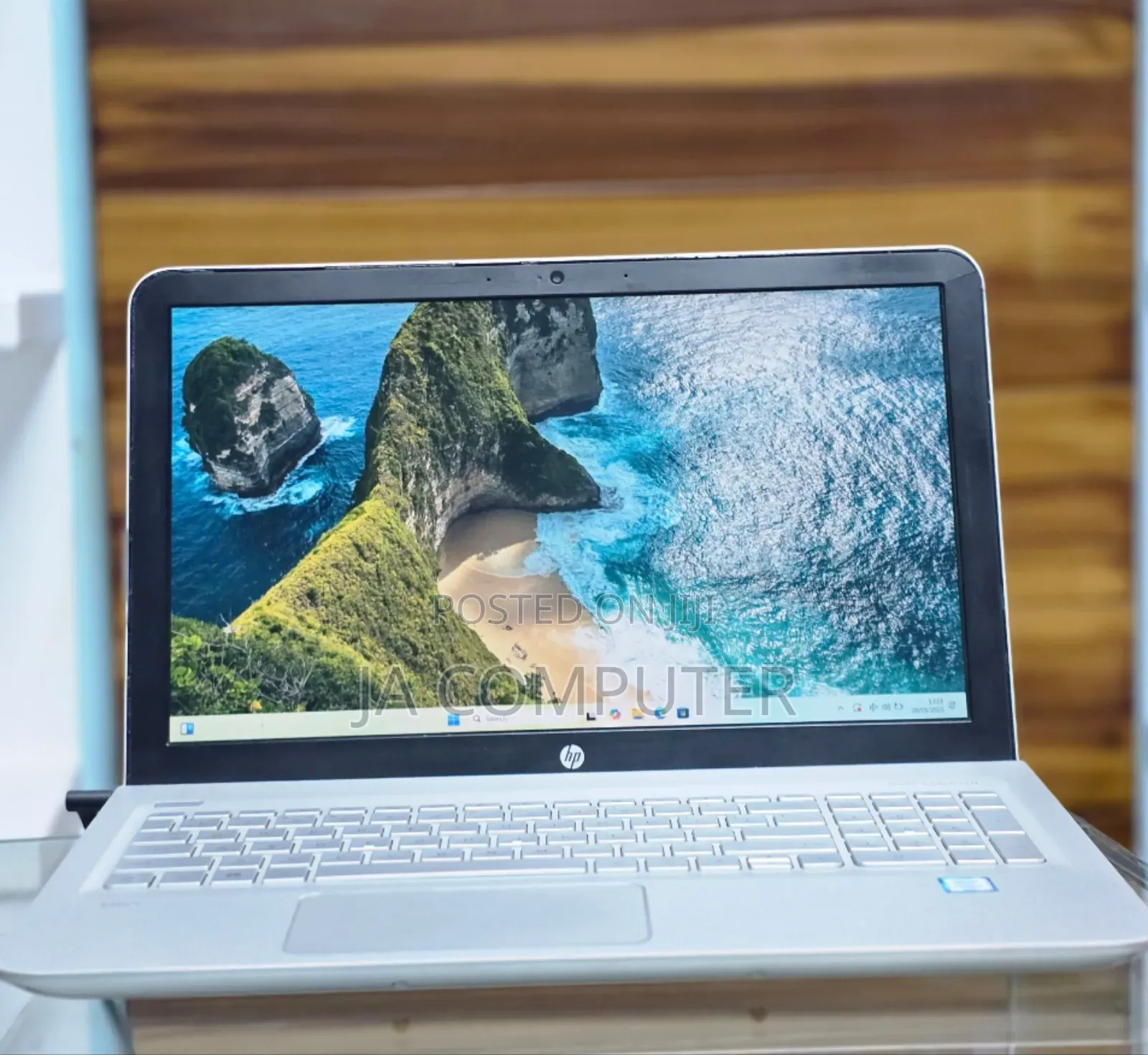 New Laptop HP Envy X360 16GB Intel Core I7 SSD 512GB