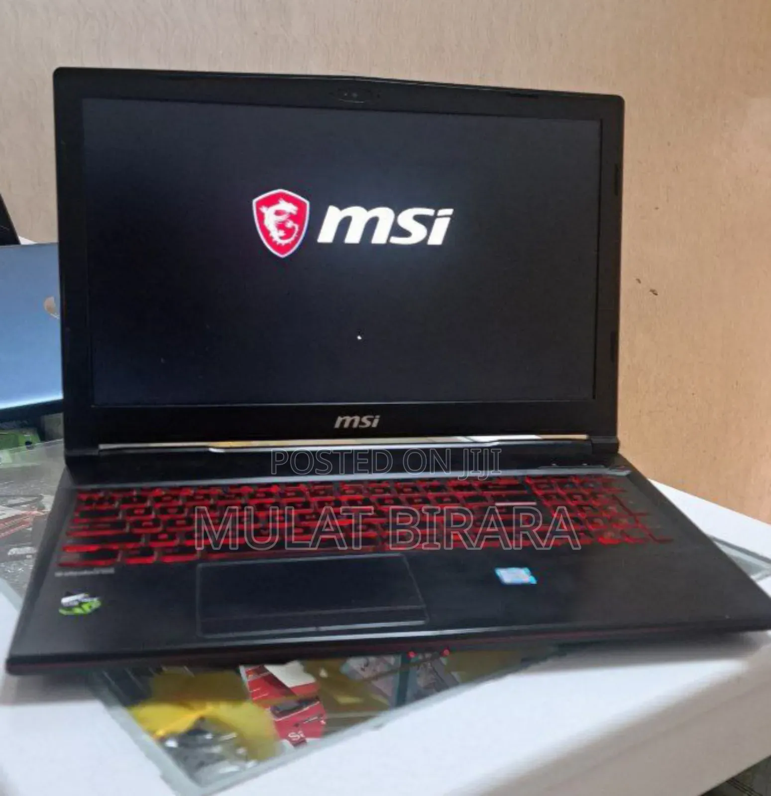 New Laptop MSI CR41-0M 8GB Intel Core I5 HDD 128GB