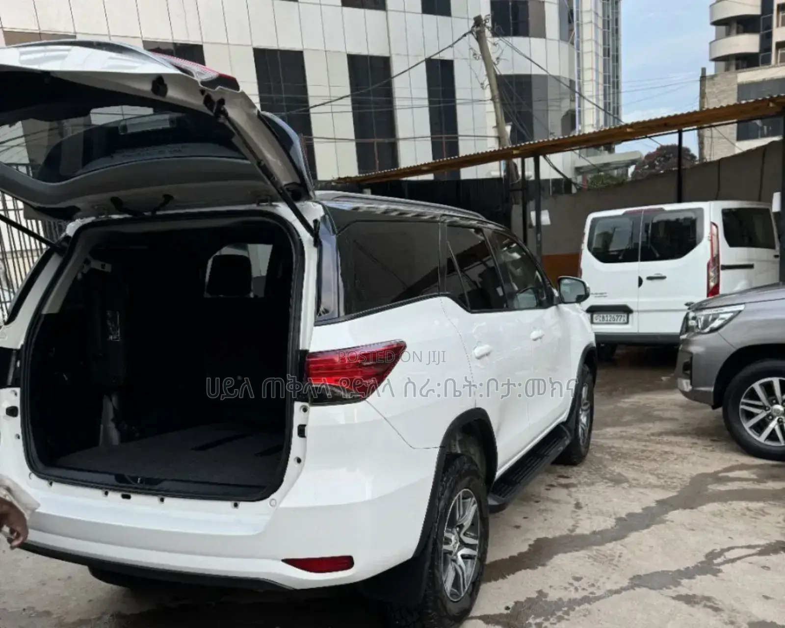 Toyota Fortuner 2018 White