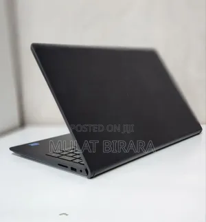 New Laptop Dell Inspiron 15 8GB Intel Core I5 SSD 512GB