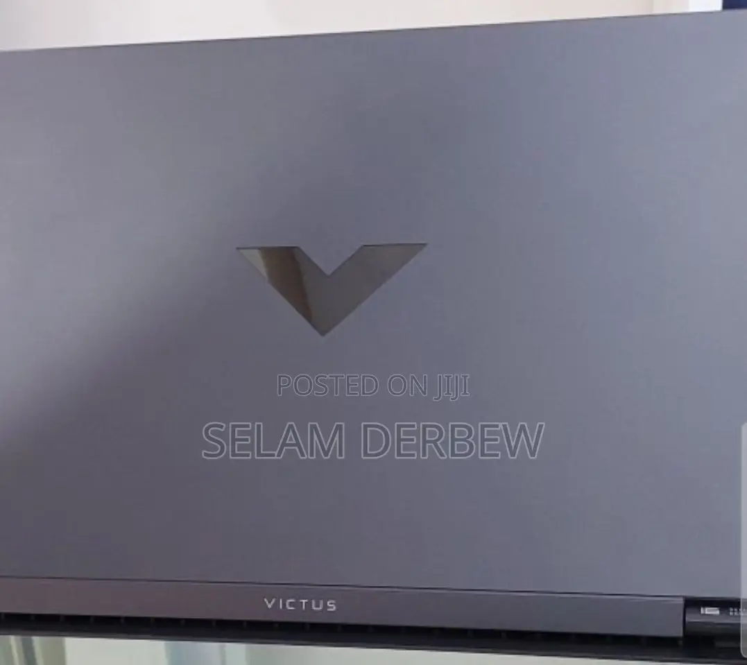 New Laptop HP Victus 16 16GB AMD Ryzen 7 SSD 1T