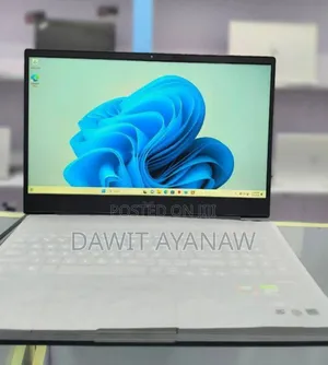 New Laptop HP Victus 15 16GB AMD Ryzen 7 SSD 1T