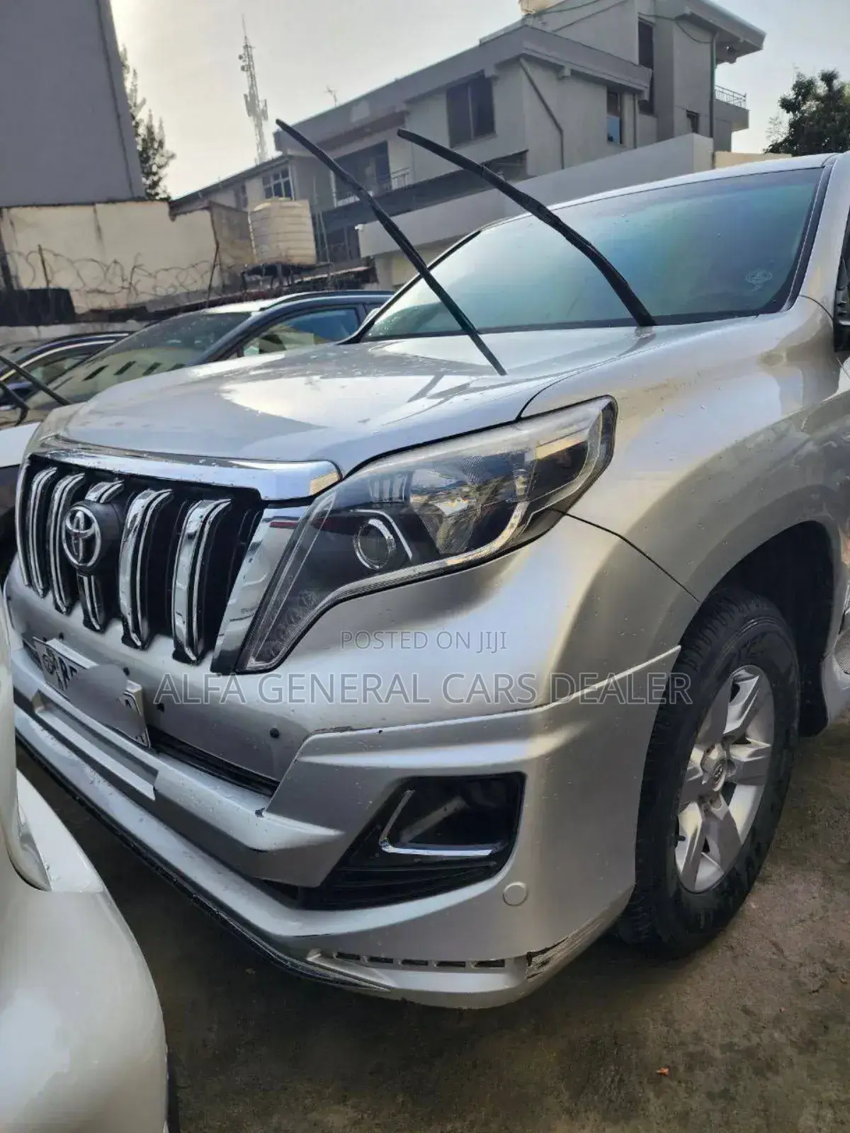 Toyota Land Cruiser Prado 2016 Silver