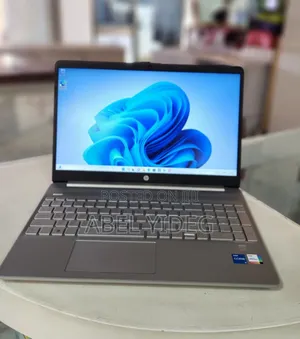 New Laptop HP Stream Notebook 8GB Intel Core I5 SSD 512GB