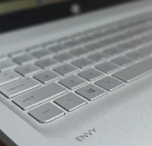 New Laptop HP Envy 15z 16GB Intel Core I7 SSD 512GB