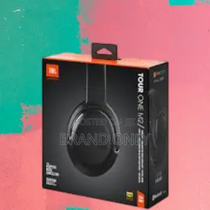 Photo - JBL Tour One M2 Active Personalsound Amplificationtechnology