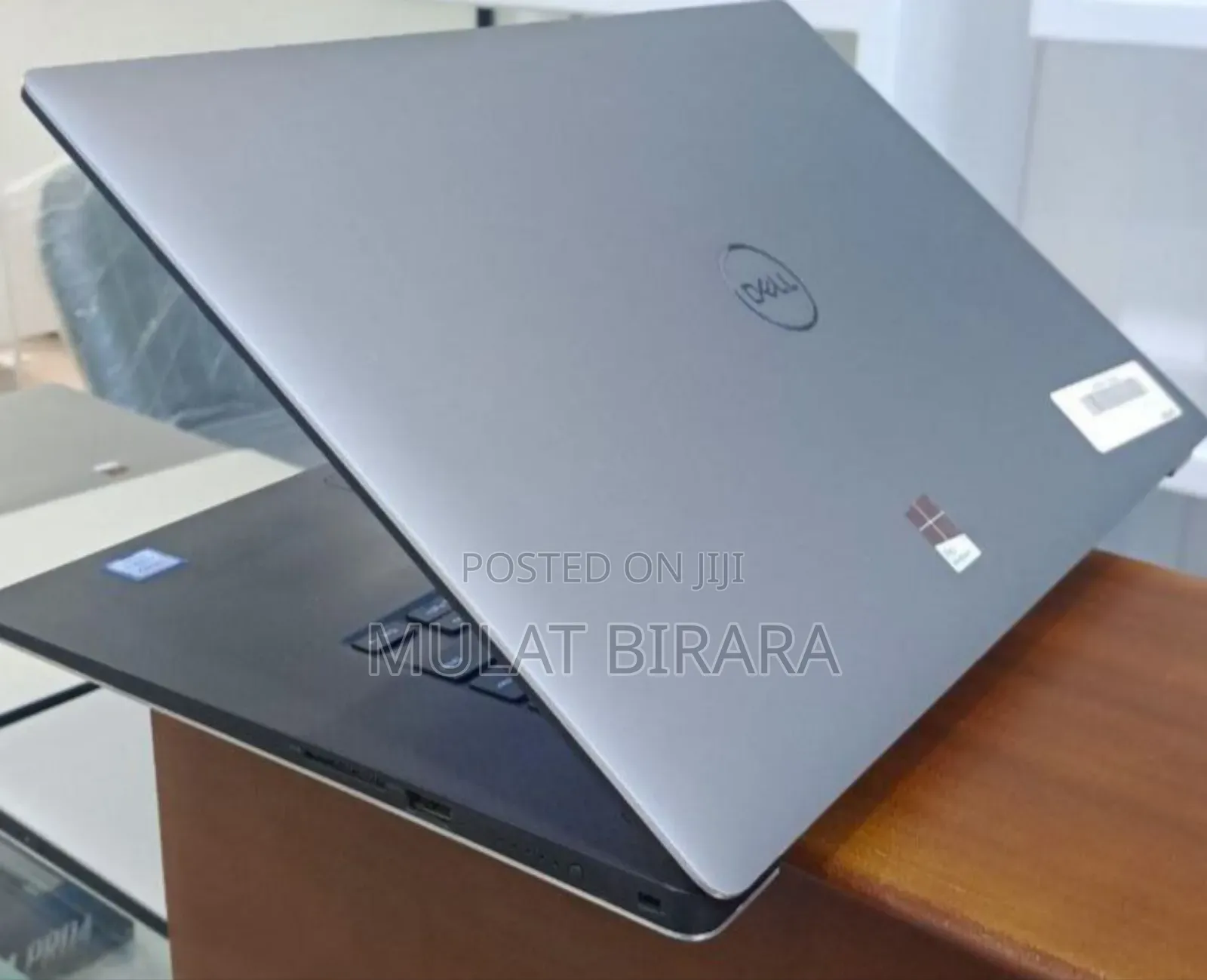 New Laptop Dell Precision 15 5540 16GB Intel Core I7 SSD 512GB