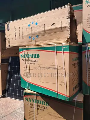 Sanford Chest Freezer 300