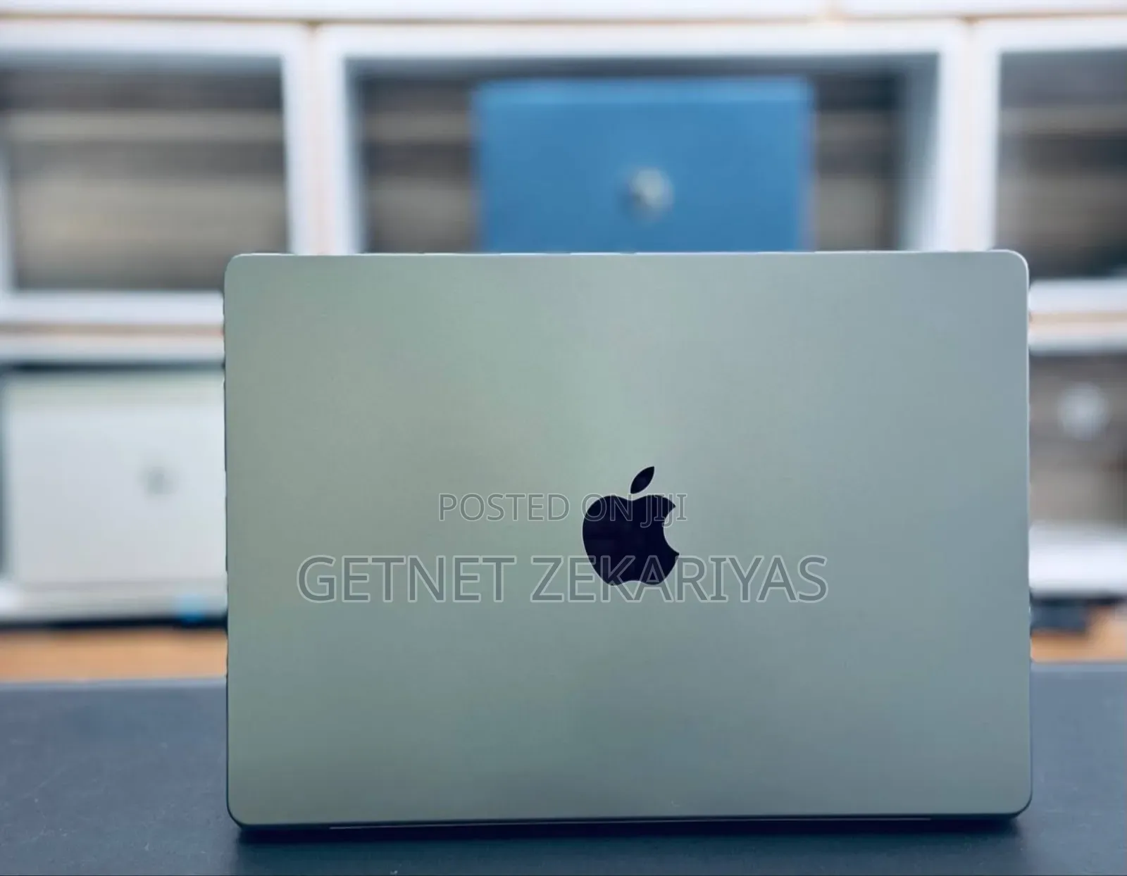 New Laptop Apple MacBook 2012 18GB Apple M3 Pro SSD 512GB