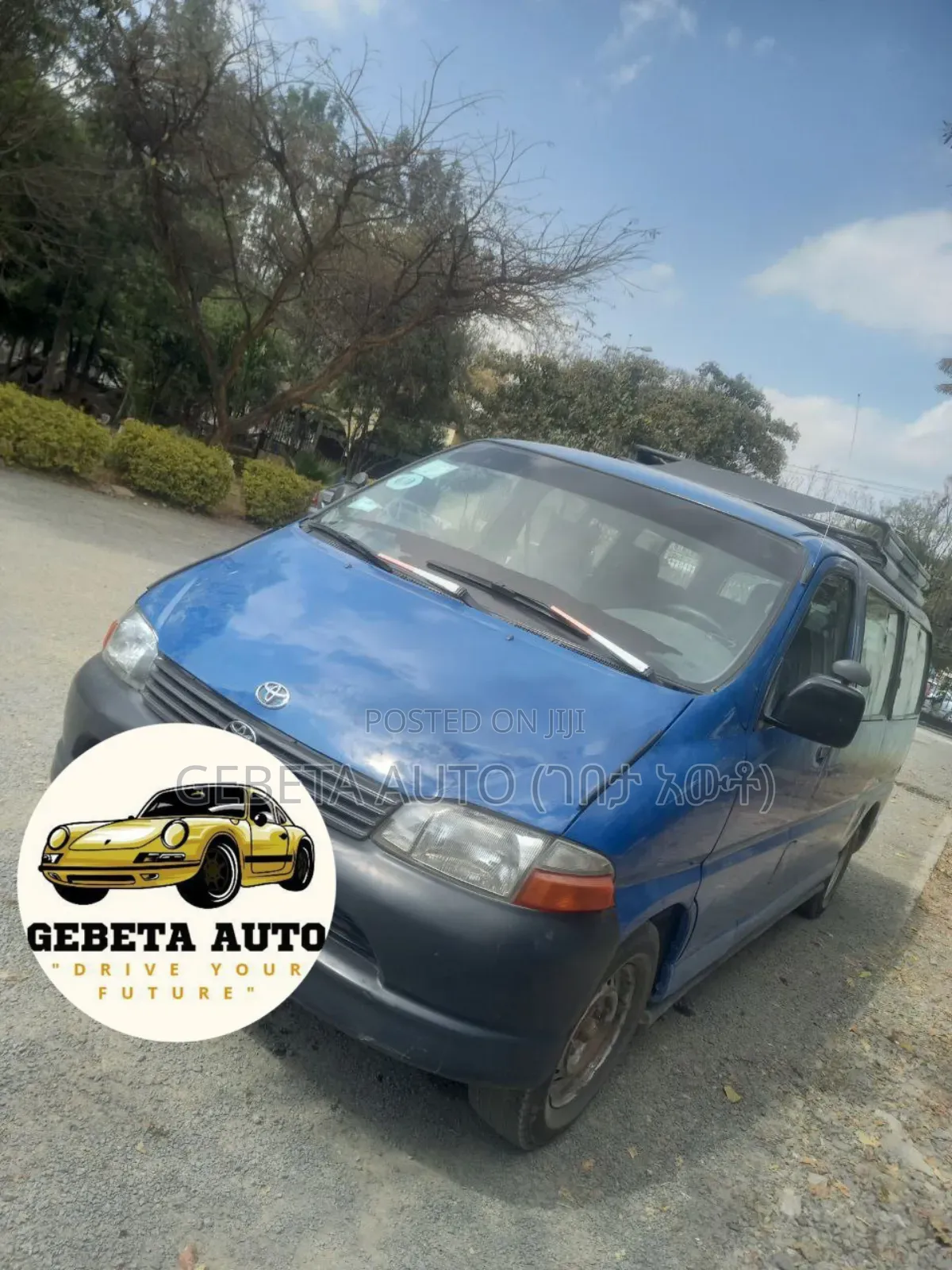 Toyota HiAce 2001 Blue
