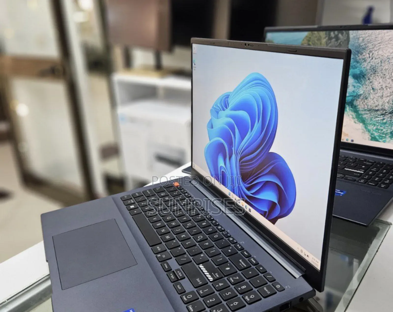 New Laptop Asus VivoBook 15 X505BA 16GB Intel Core I7 SSD 512GB