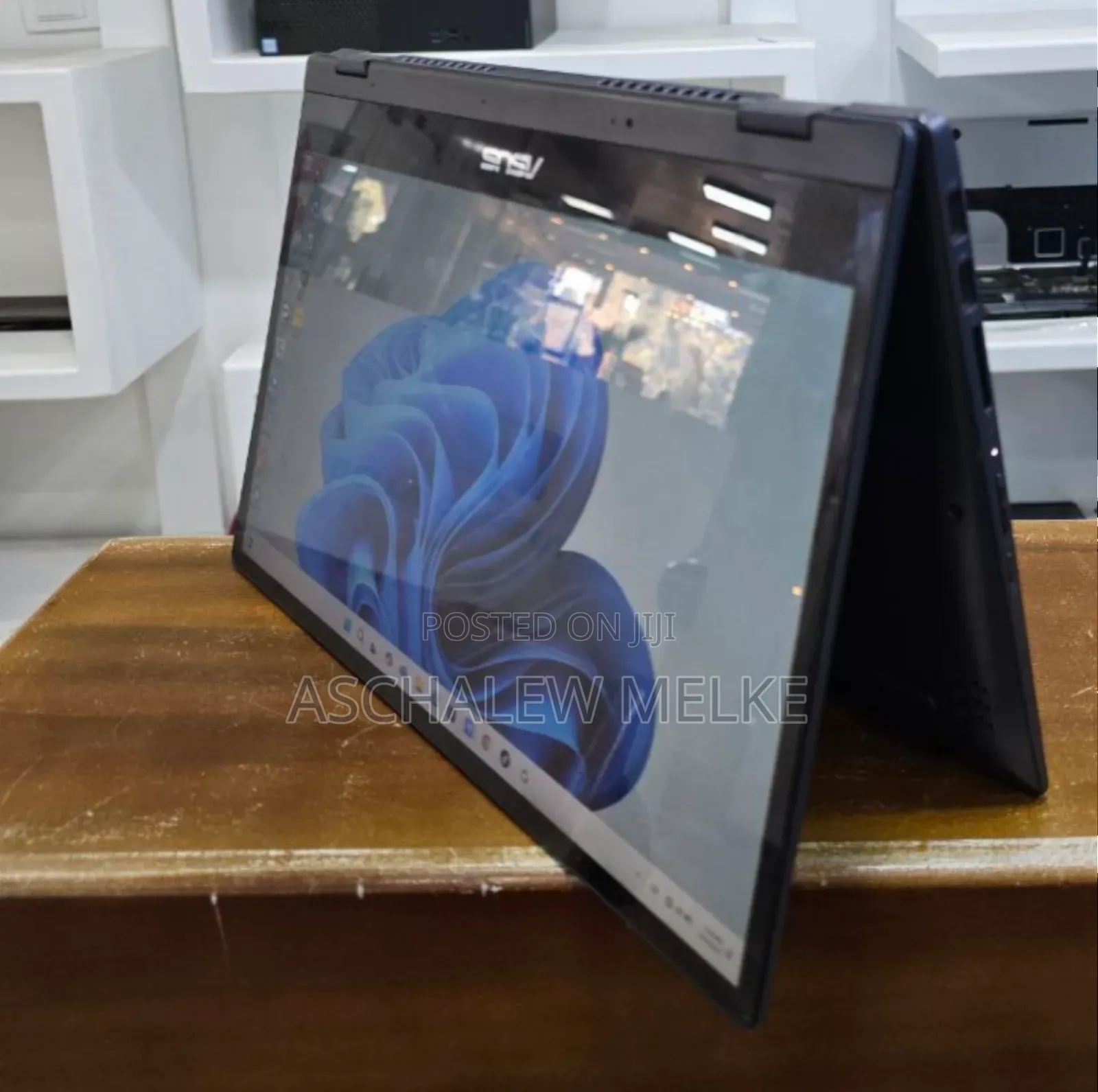 Laptop Asus VivoBook 15 X505BA 4GB Intel Core I3 SSD 256GB