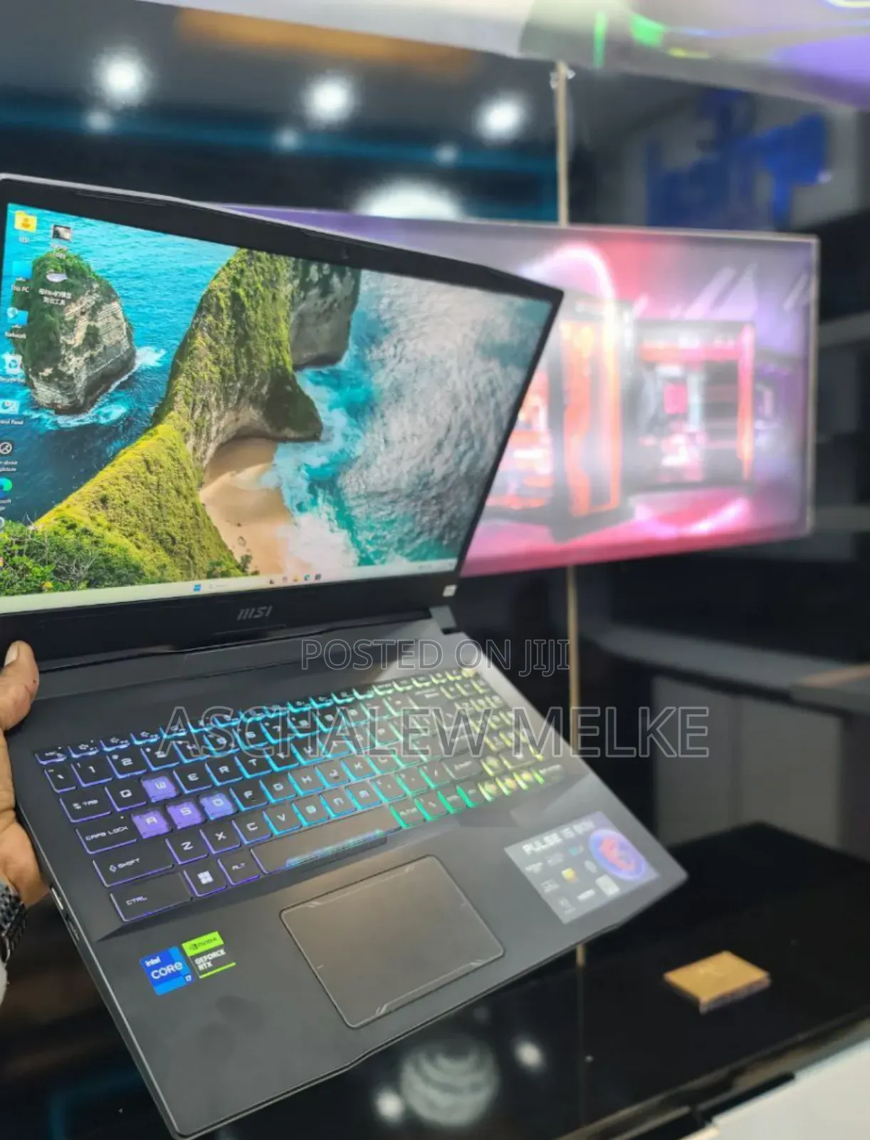 New Laptop MSI Pulse GL76 16GB Intel Core I7 SSD 1T