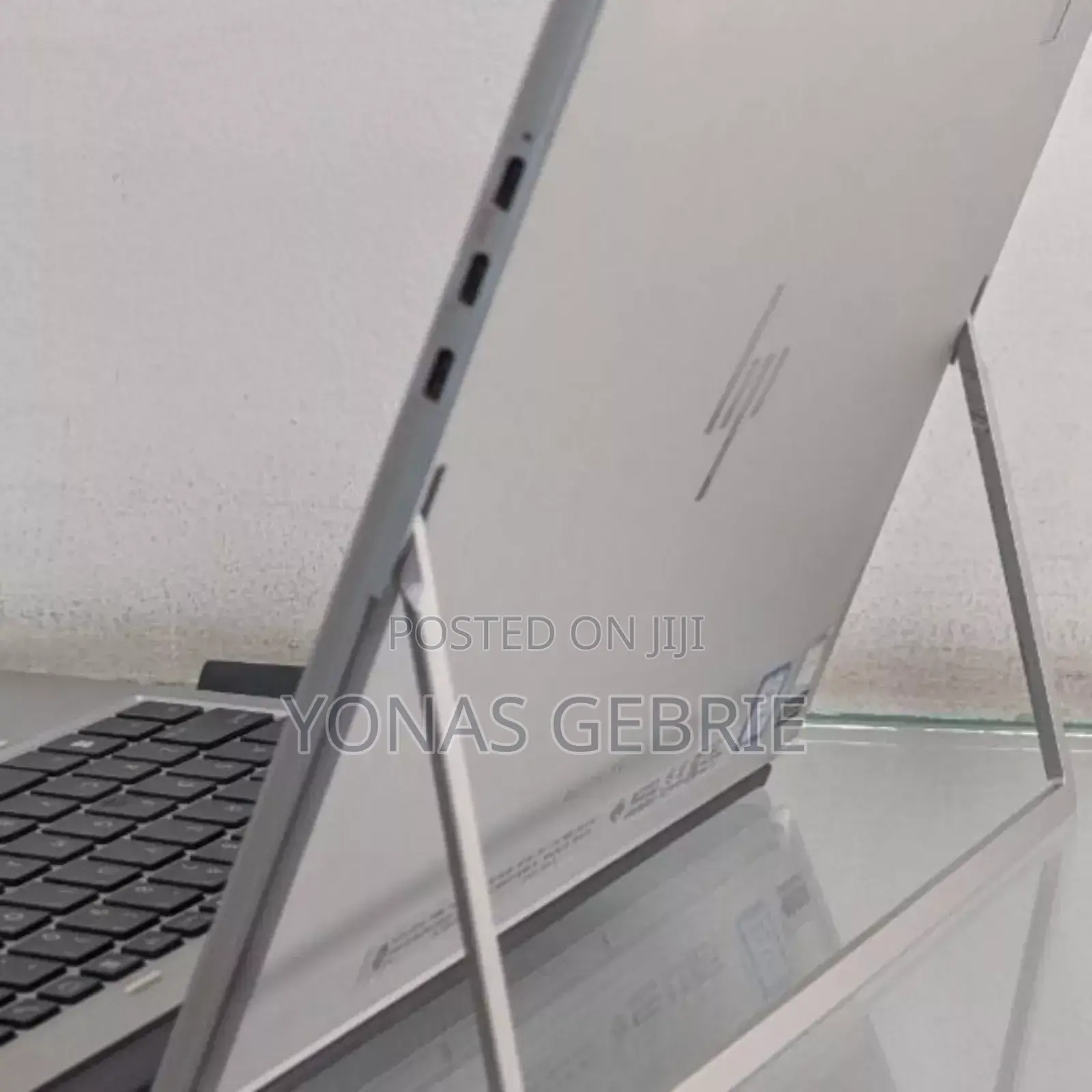 New Laptop HP X2 8GB Intel Core I5 SSD 256GB