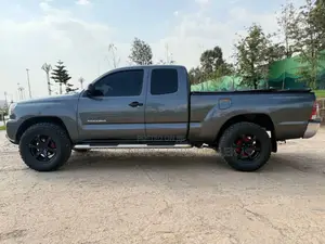 Toyota Tacoma 2013 Silver