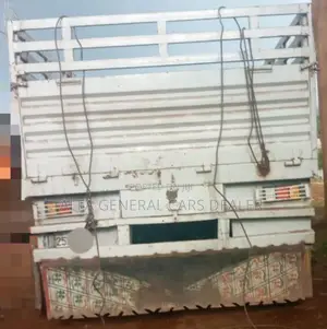 Hh ተሳቢ
•2016
•25 ሽ ታርጋ
•ጎማ አለው
••3,300,000