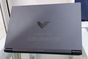 New Laptop HP Victus 16 16GB AMD Ryzen 7 SSD 1T
