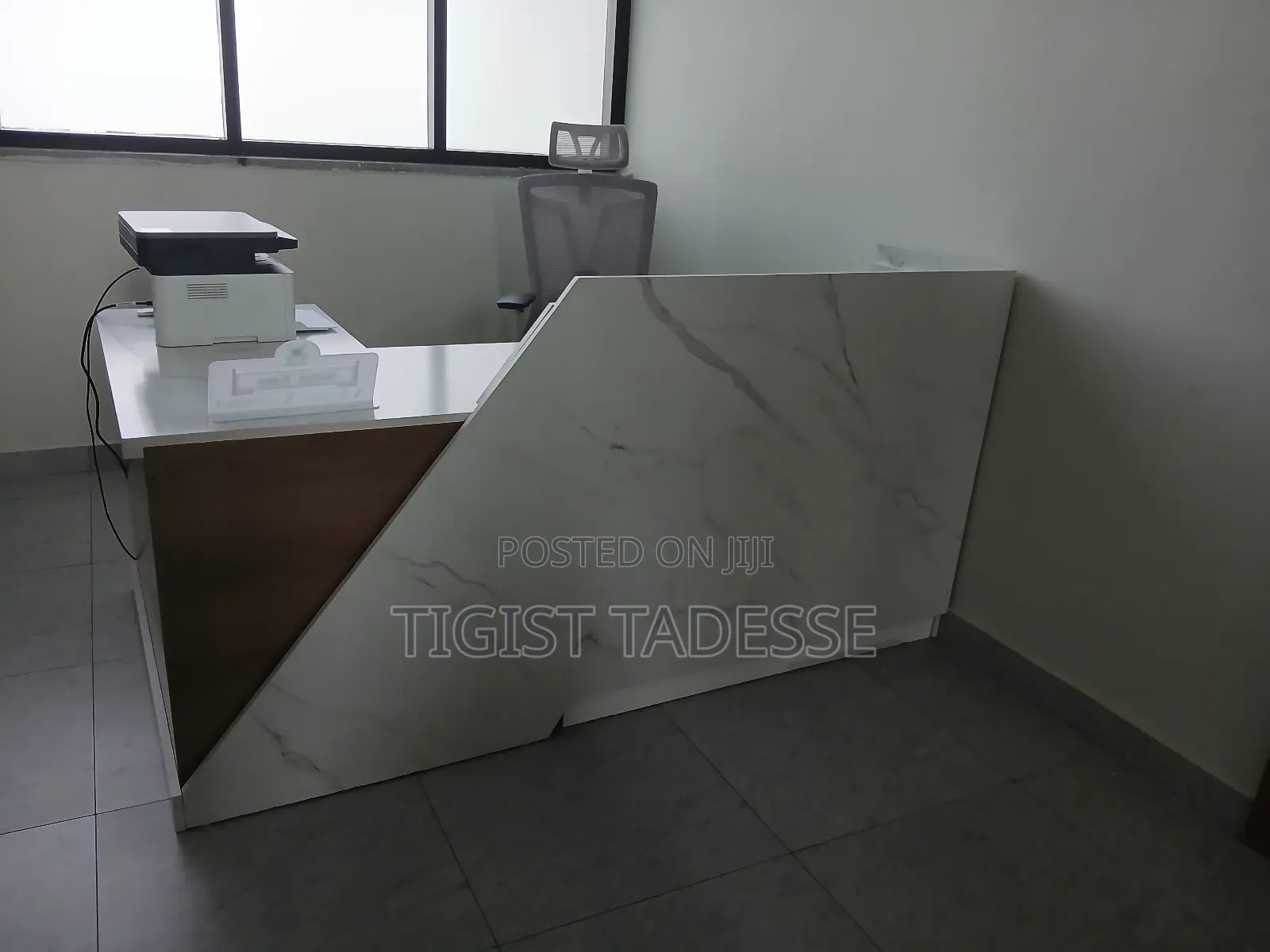 Reception Table for Office Size 2 Meter