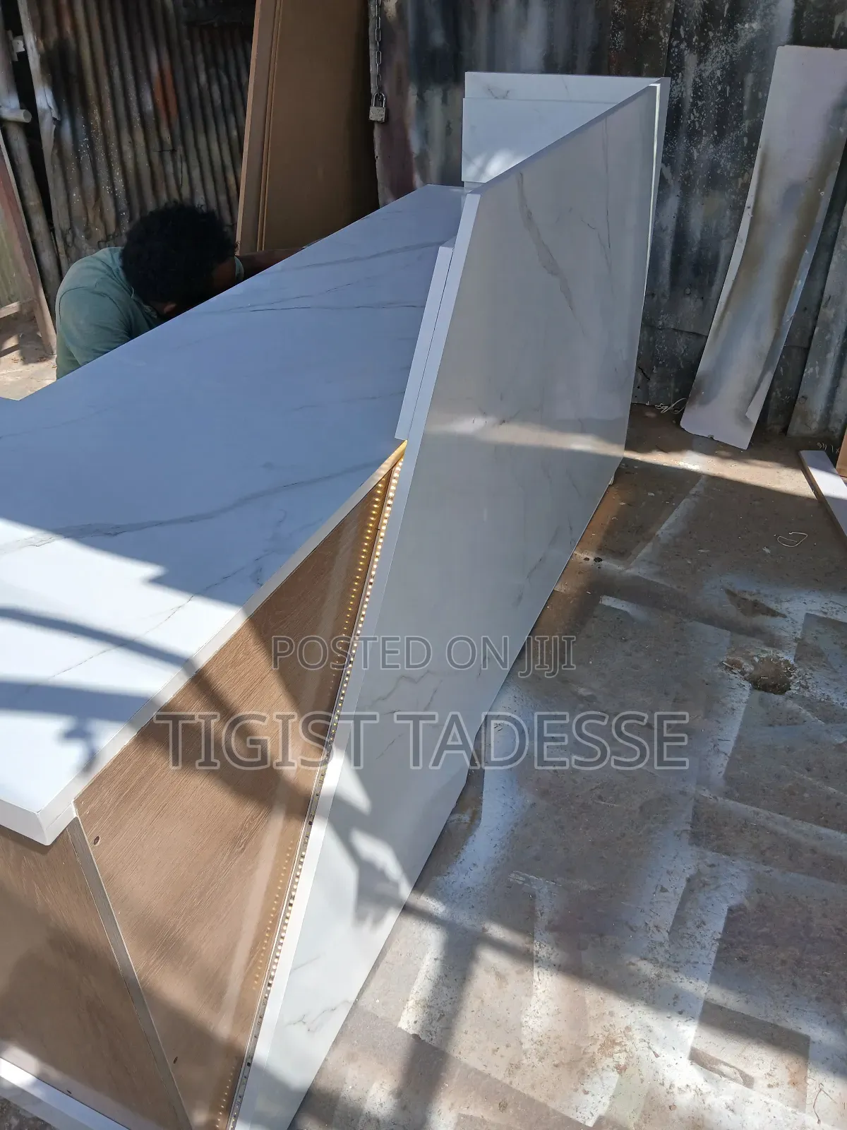 Reception Table for Office Size 2 Meter