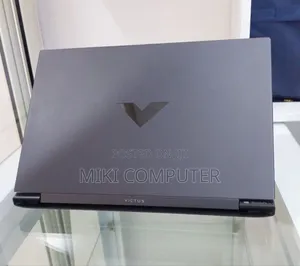New Laptop HP Victus 15 16GB AMD Ryzen 7 SSD 1T