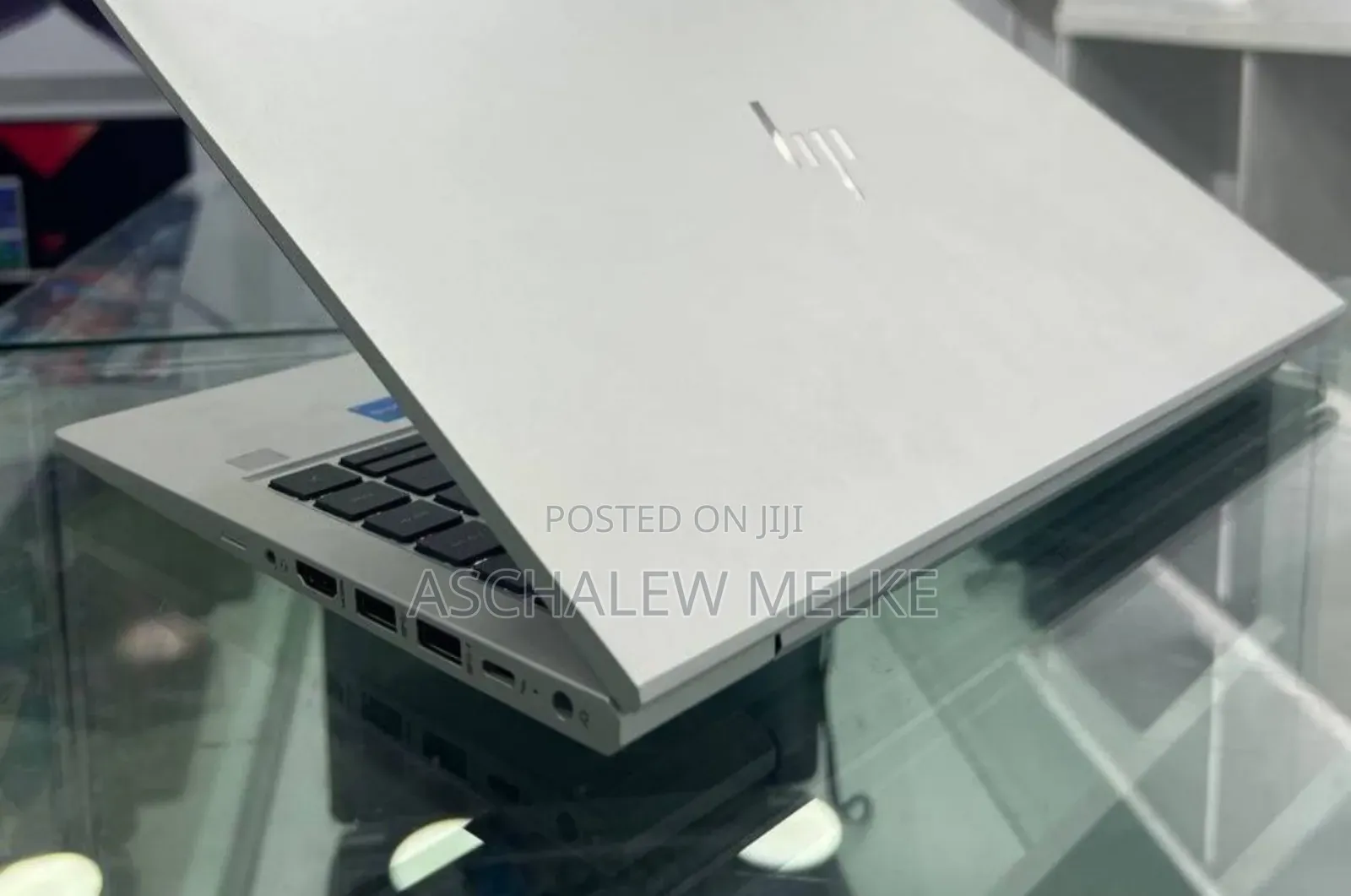 New Laptop HP EliteBook 830 G8 16GB Intel Core I7 SSD 512GB