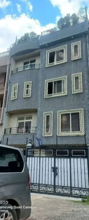 5bdrm House in Semit 72, G+3 Luxury, Bole for sale