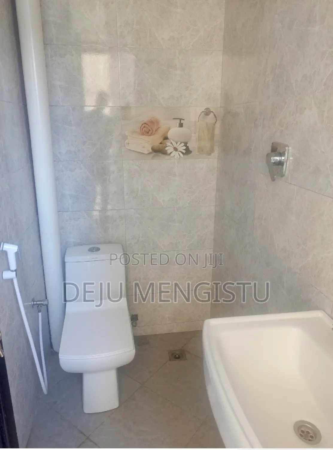 1bdrm House in ሰባ ሁለት, Bole for rent