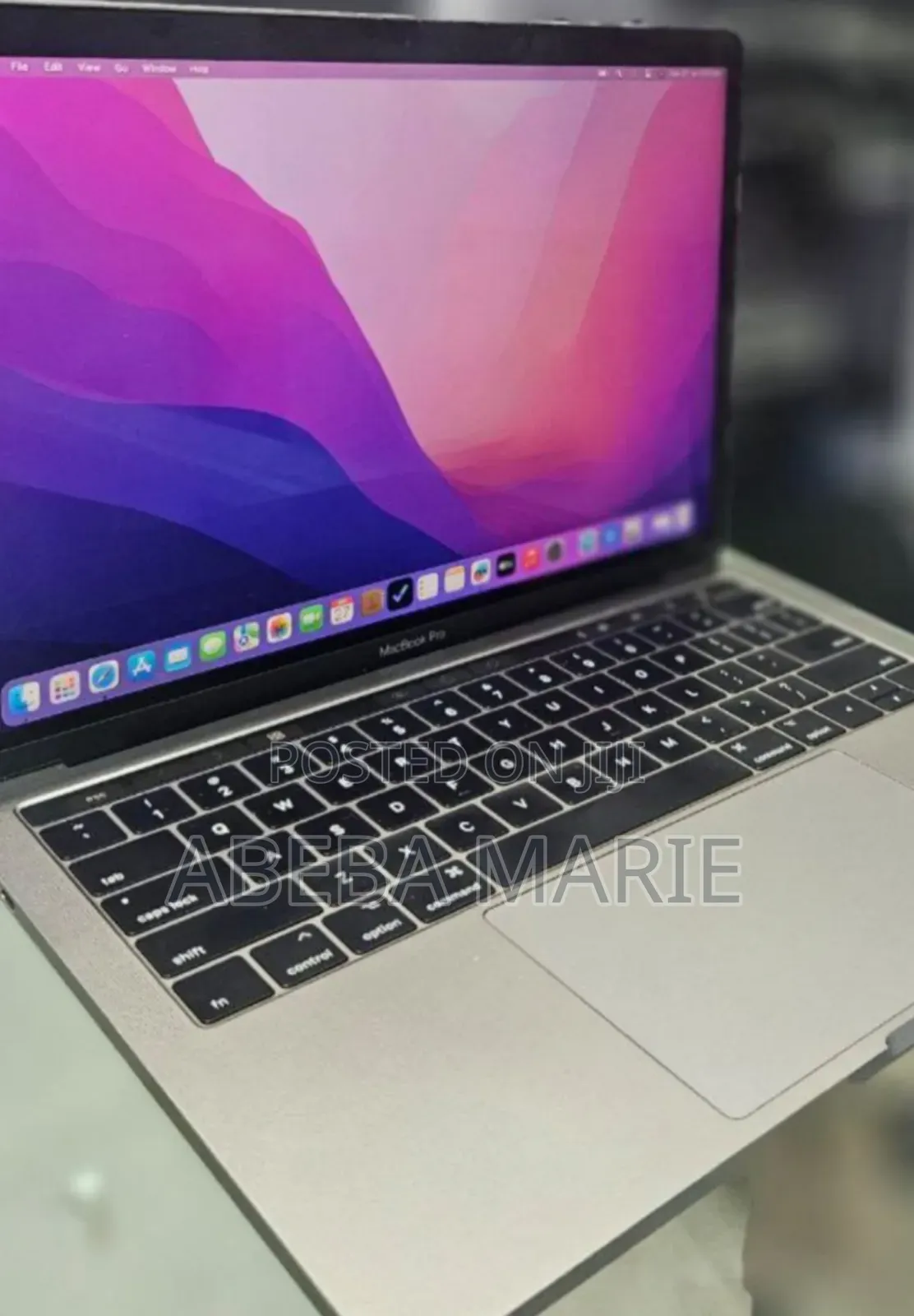 New Laptop Apple MacBook Pro 2017 16GB Intel Core I7 SSD 512GB