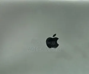 New Laptop Apple MacBook Pro 2017 16GB Intel Core I7 SSD 512GB