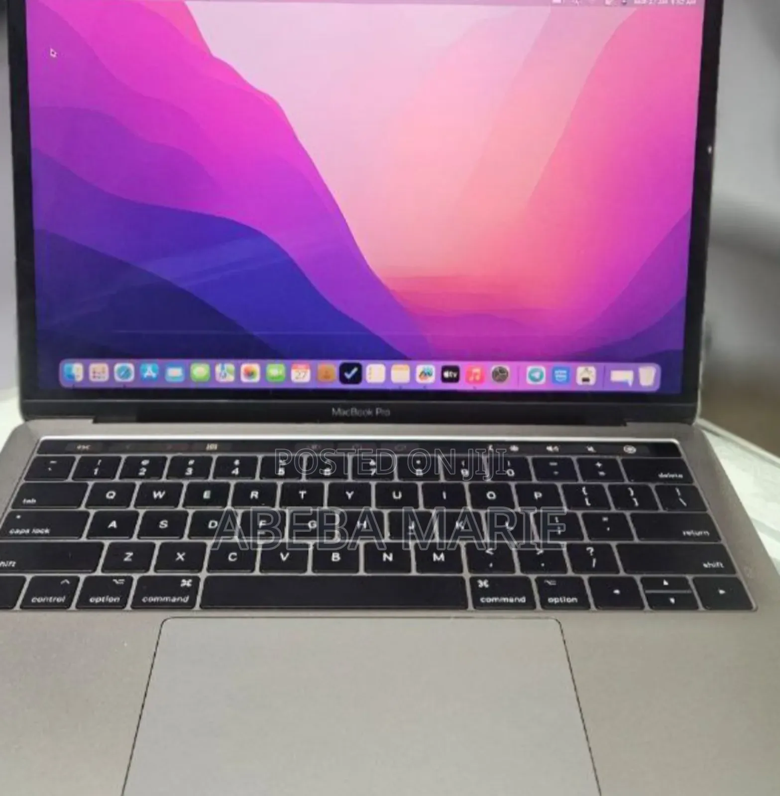 New Laptop Apple MacBook Pro 2017 16GB Intel Core I7 SSD 512GB