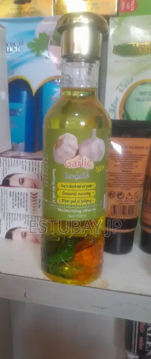 Photo - Garlic Oil