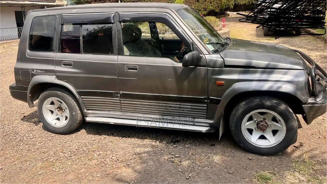Suzuki Vitara 1992 Silver