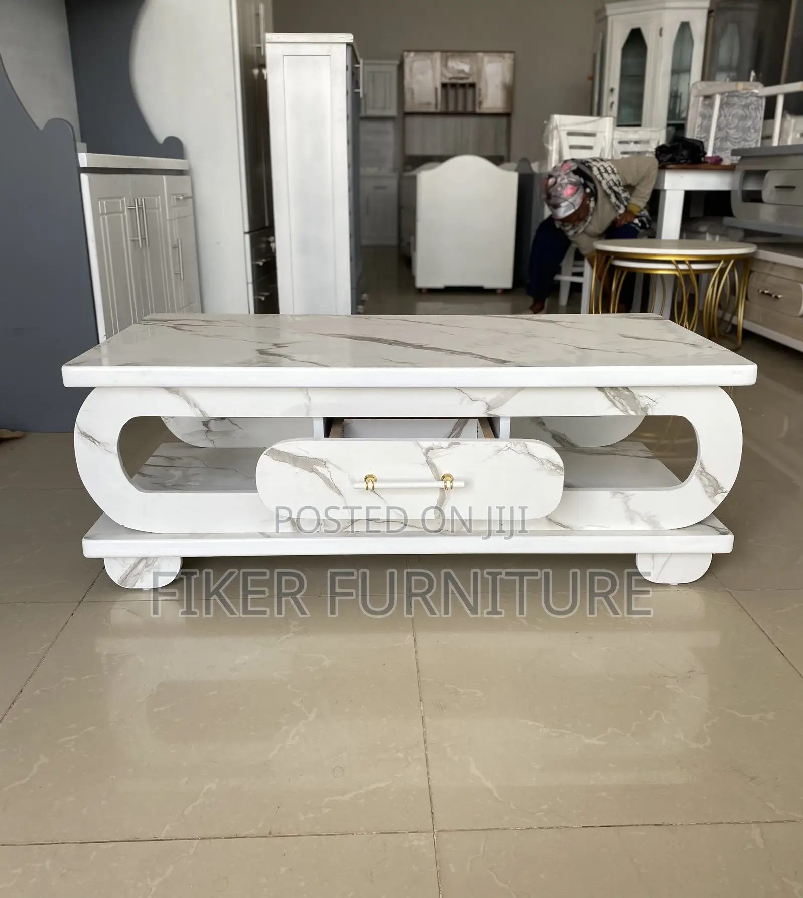 Center Tables(የሶፋ ጠረጼዛ)