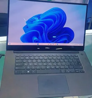 Photo - New Laptop Dell XPS 15 16GB Intel Core I9 SSD 512GB