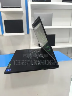 New Laptop Razer Blade 32GB Intel Core I7 SSD 1T