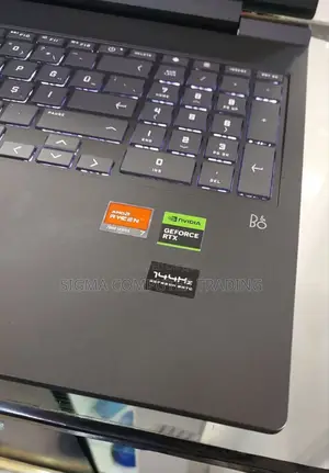 New Laptop HP Victus 16 16GB AMD Ryzen 7 SSD 1T