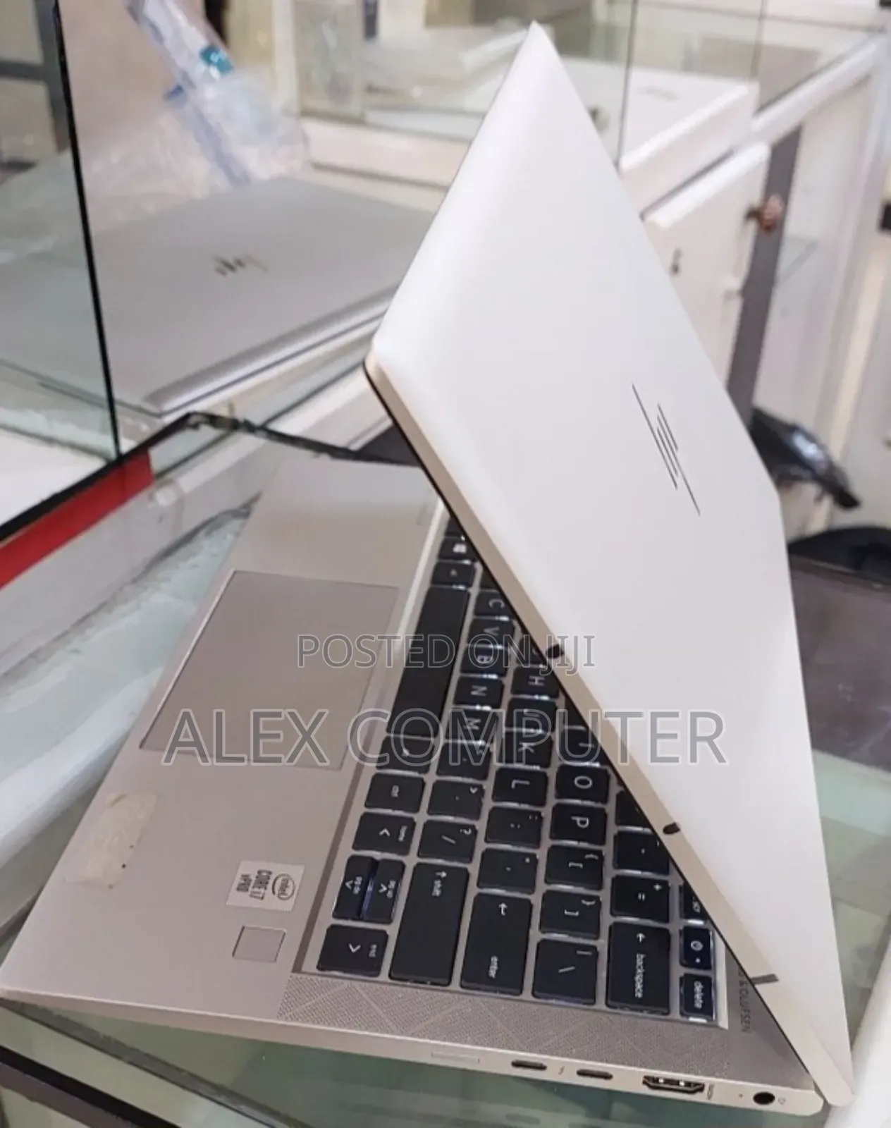 New Laptop HP EliteBook 830 G7 16GB Intel Core I7 SSD 512GB