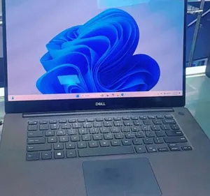 New Laptop Dell XPS 15 16GB Intel Core I9 SSD 512GB