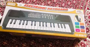 37 Key Electronic Piano ( መለማመጃ ፒያኖ)