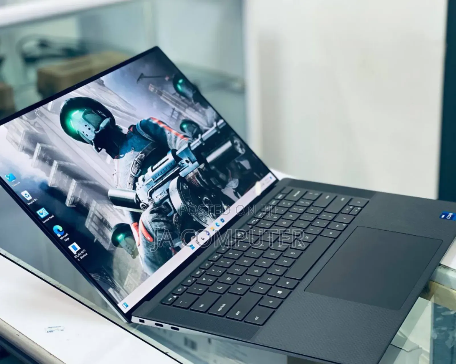 New Laptop Dell Precision 5570 16GB Intel Core I7 SSD 512GB