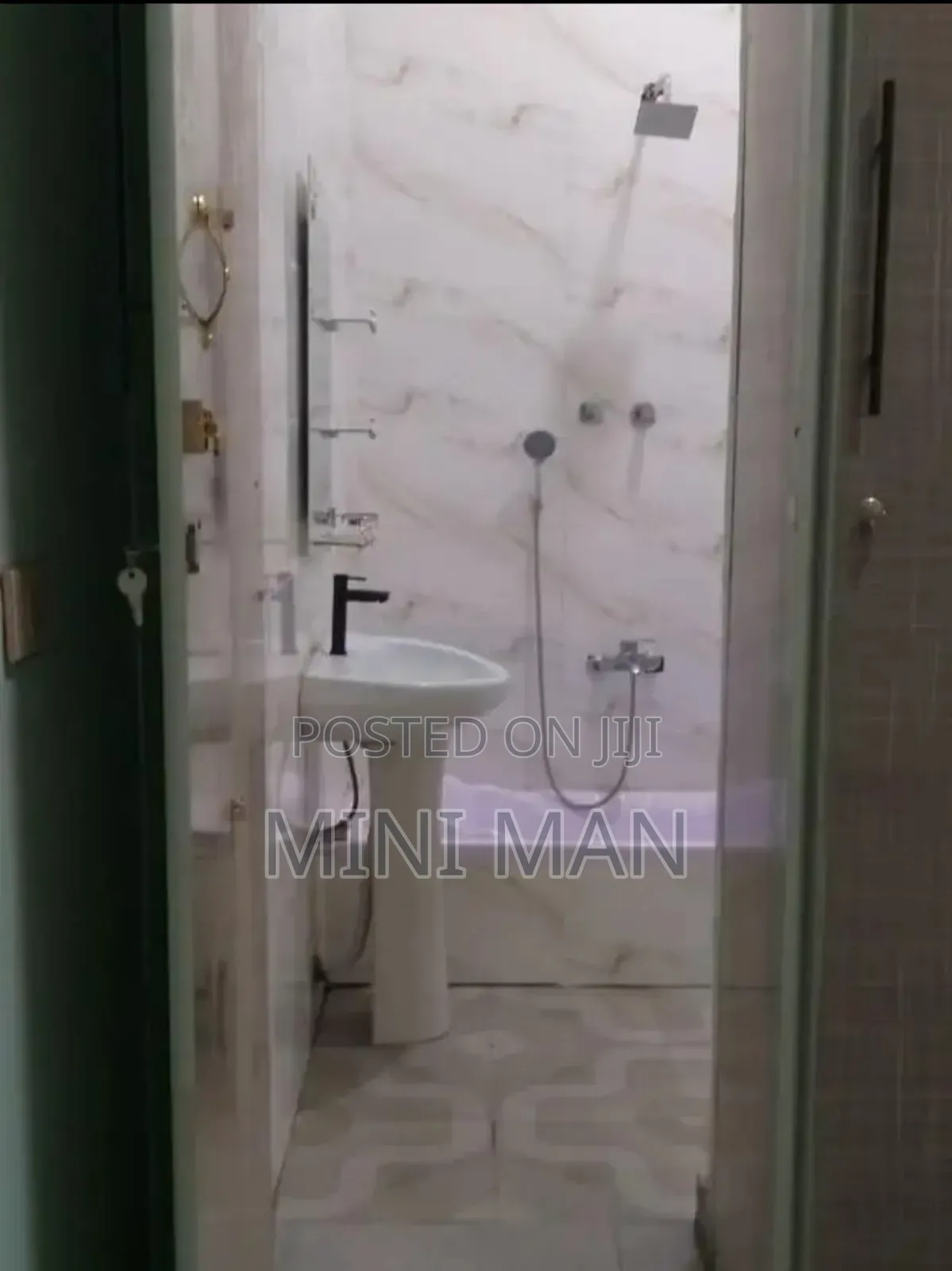 Furnished 4bdrm Villa in Adama for sale