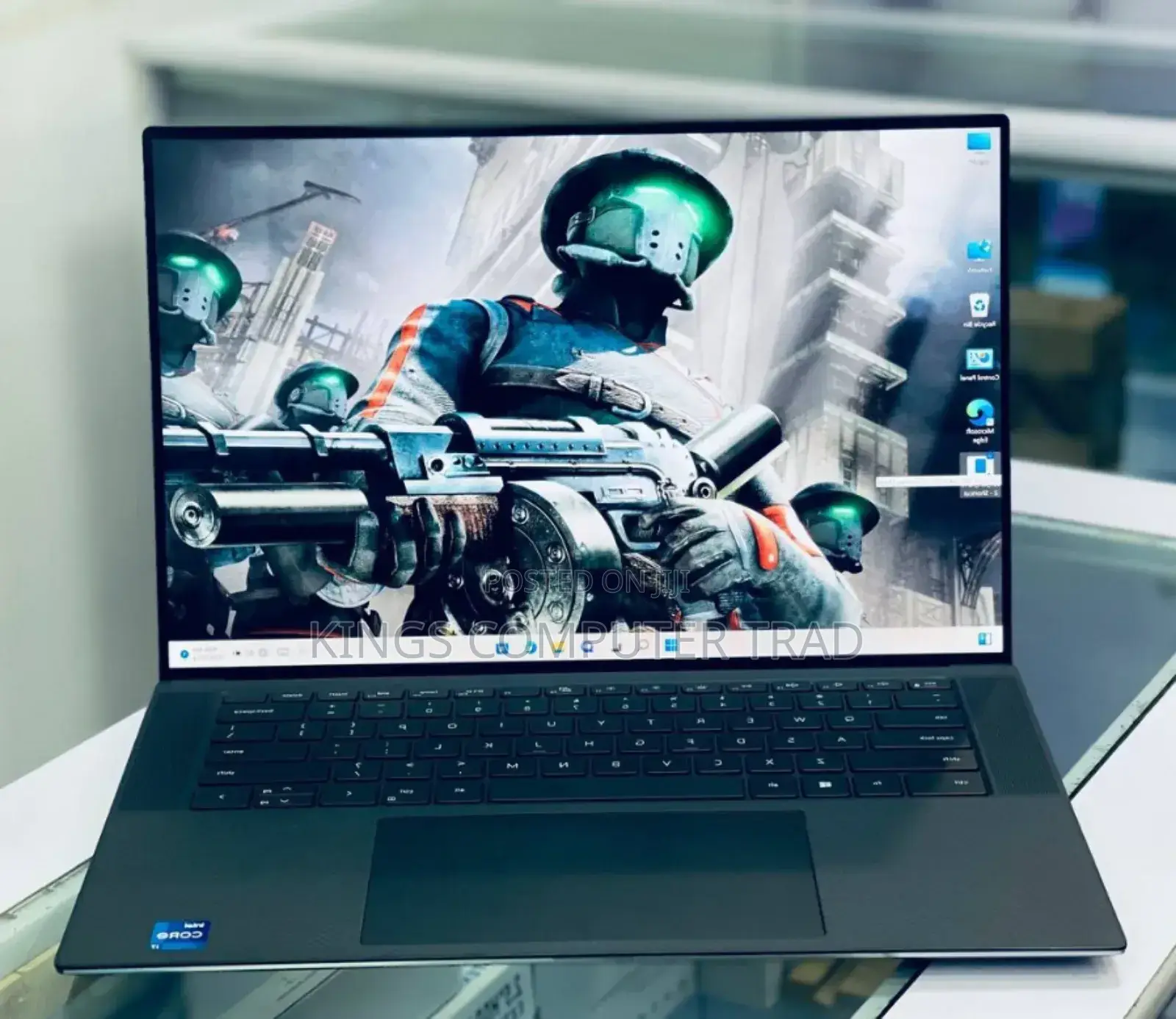 New Laptop Dell Precision 5540 16GB Intel Core I7 SSD 512GB