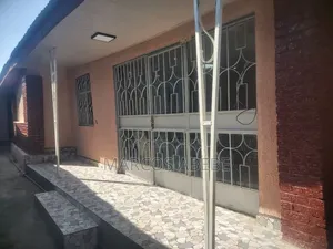 Photo - 3bdrm House in Signal Addis Ababa, Yeka for sale